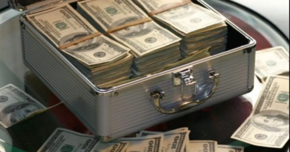 How Obamacare is pricing the middle class out of health care * WorldNetDaily * by Athan Koutsiouroumbas, Real Clear Wire